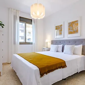 https://del-parque-flats-candelaria-rincon.1costadelsol.com